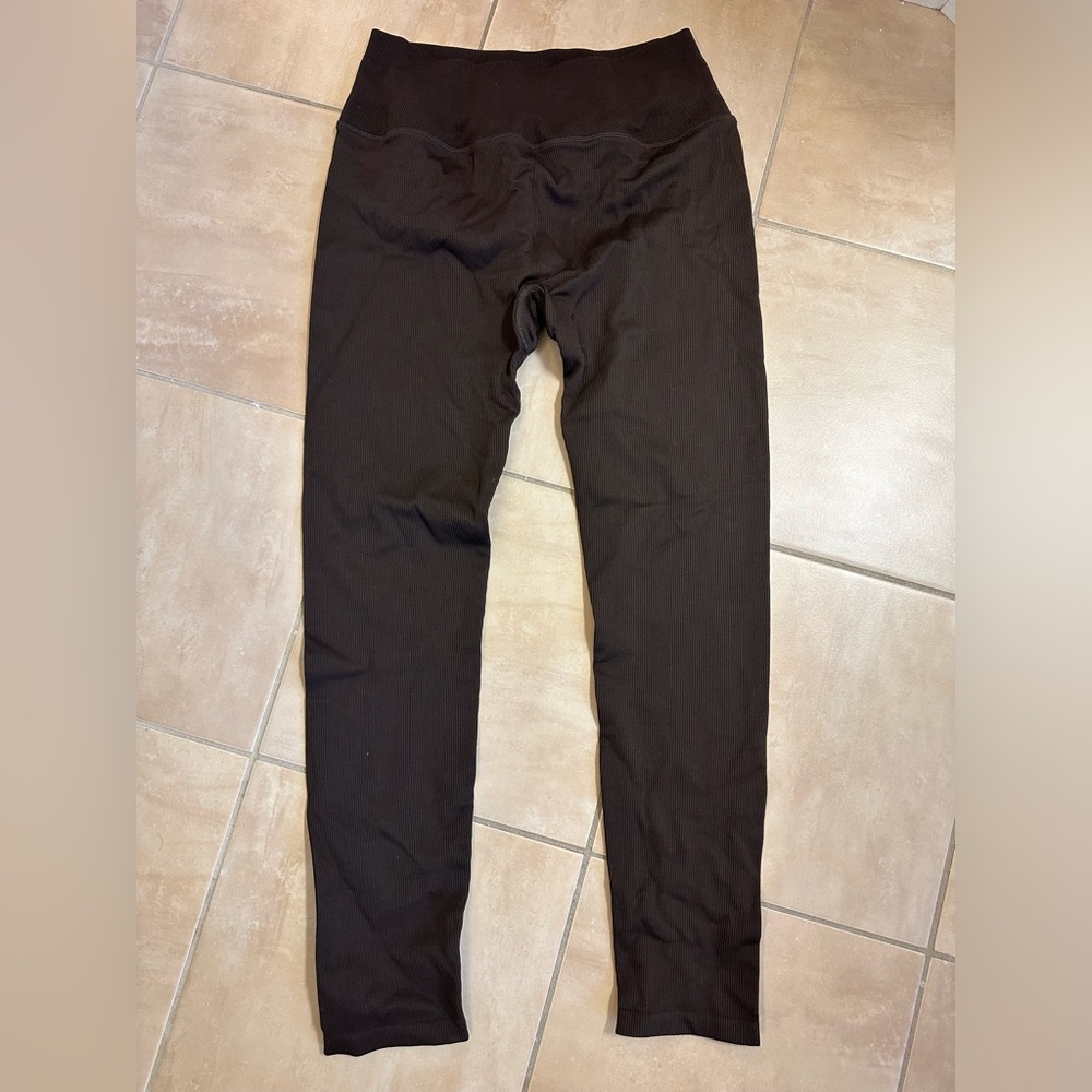 Alo ribbed legging